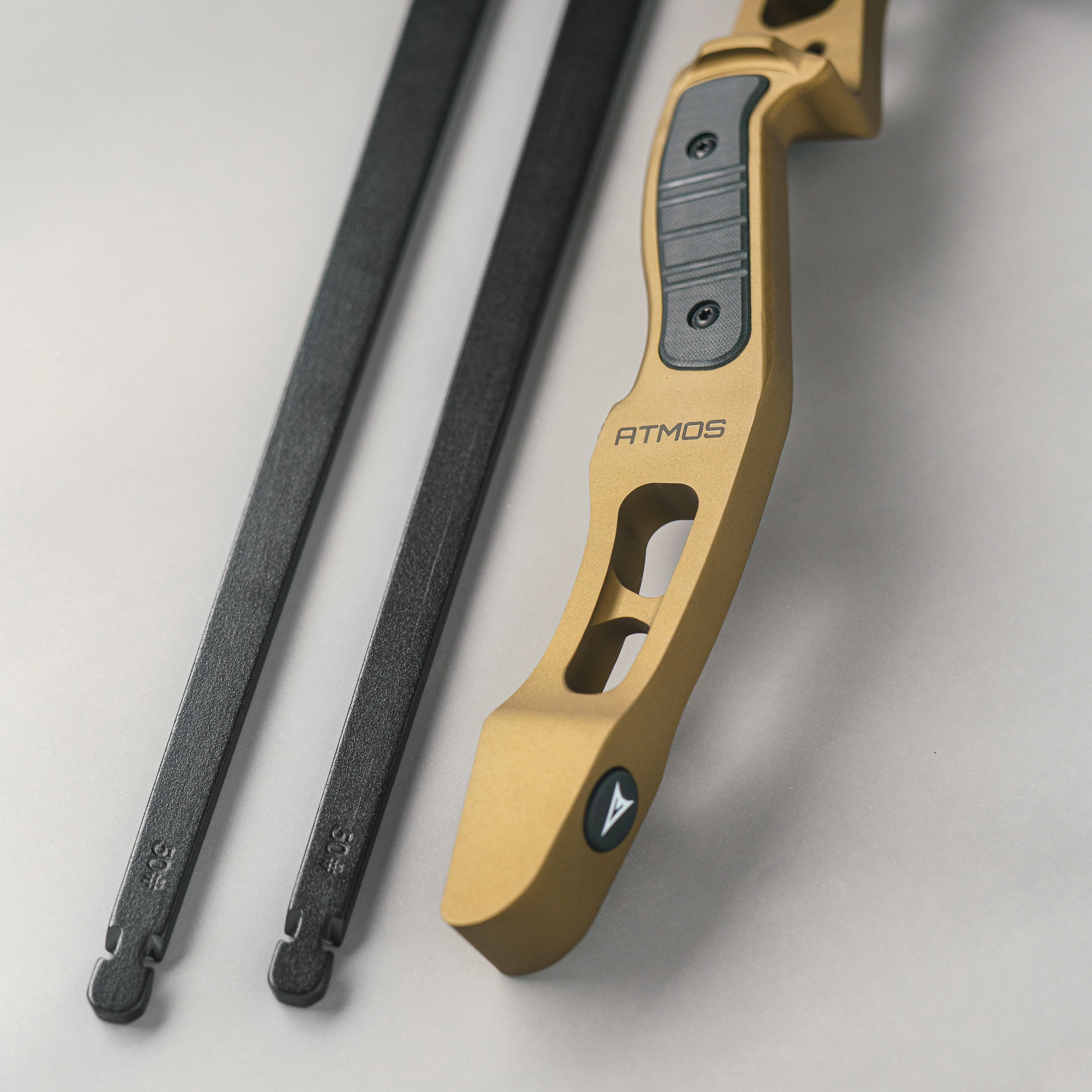 Atmos Compact Takedown Longbow