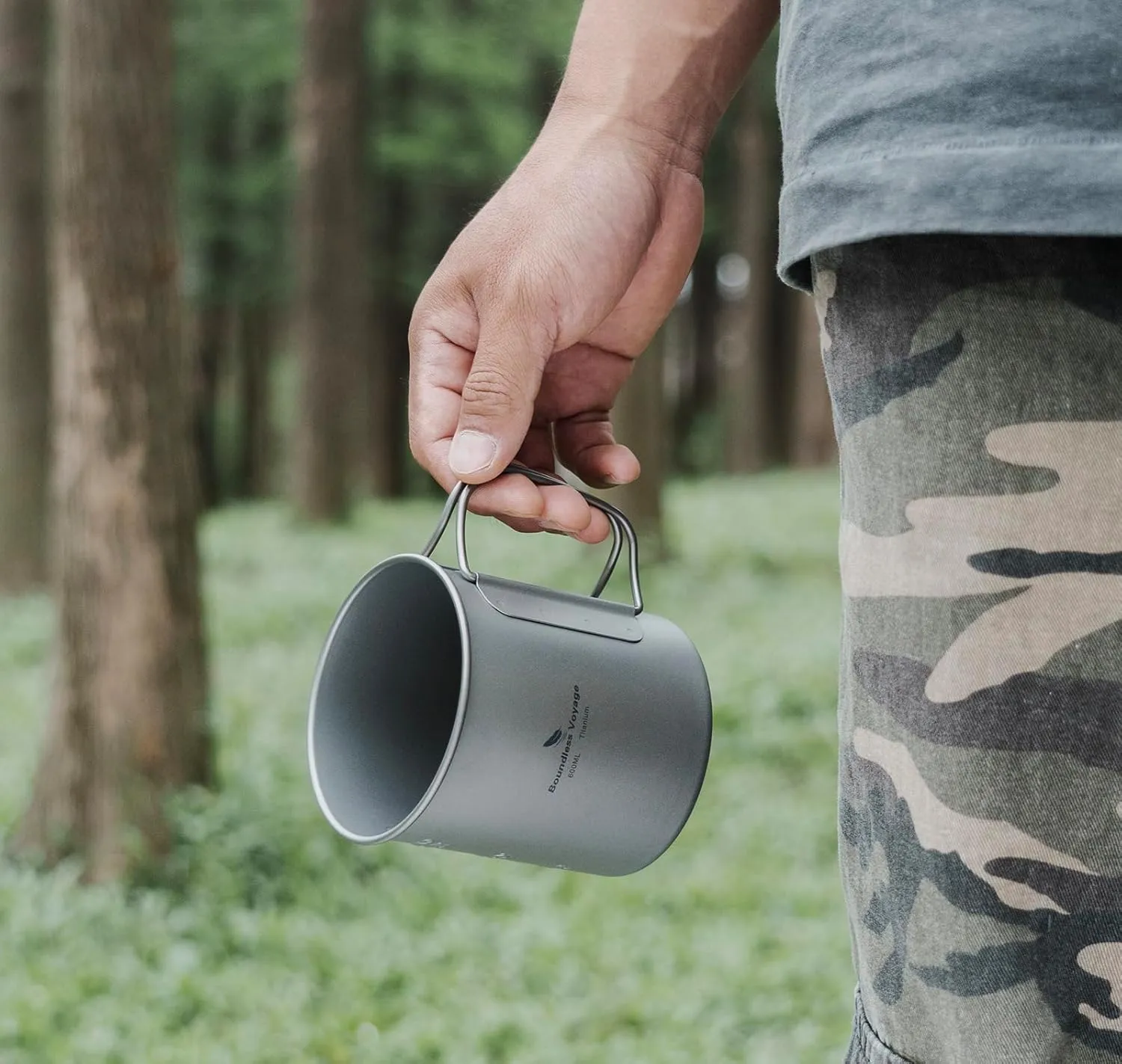 Boundless Voyage Titanium Single Walled Mug Outdoor Camping Cup Lightweight Travel Cups Backpacking Camping Tableware Reusable Cup for Traveling Picnic (Ti3036D-600ml)