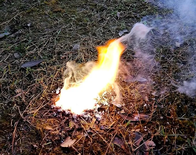 egreen Emergency Fire Starter Magnesium 10 Bags Ferro Rod Striker Weatherproof Matches Jute Rope for Camping Hiking Bushcrat Ourdoor Survival