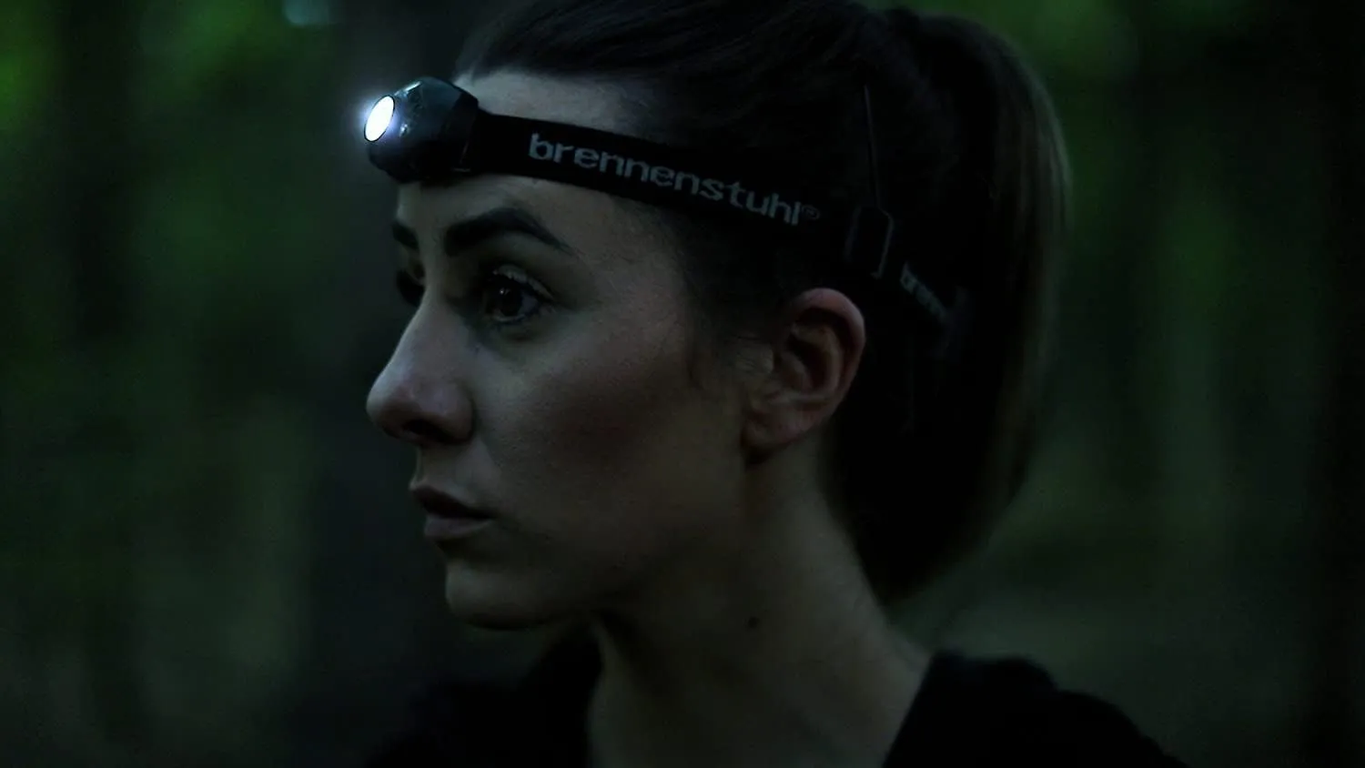 LuxPremium/Light CREE LED Headlamp with Bright Front Light (Ideal for Jogging, IP44, Batteries Included, 60 m Beam Range, 100 lm, Adjustable Tilt Angle)